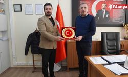 EMŞAV’dan Hayate Hanım İlkokulu’na destek