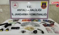 Alanya'da gaspçılara jandarmadan film gibi operasyon