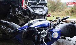 Alanya’da otomobil ile motosiklet çarpıştı: 2 yaralı