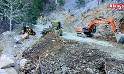 Alanya yollarında kış mesaisi sürüyor