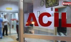 Alanya’da dikkatsiz sürücü motosikletten düştü