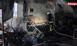Alanya’da mobilya atölyesinde yangın çıktı