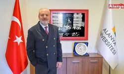 AÜ Rektörü Sağer'den 'Yeşilay' vurgusu