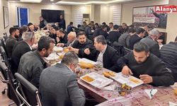 MHP mahalle başkanlarıyla iftarda buluştu