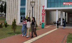 ALKÜ TÖMER yabancılara Türkçe öğretimi için sertifika programı başlatıyor