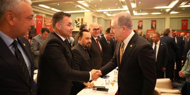 Başkan Yücel, MHP Belediye Başkanları Toplantısı’na katıldı