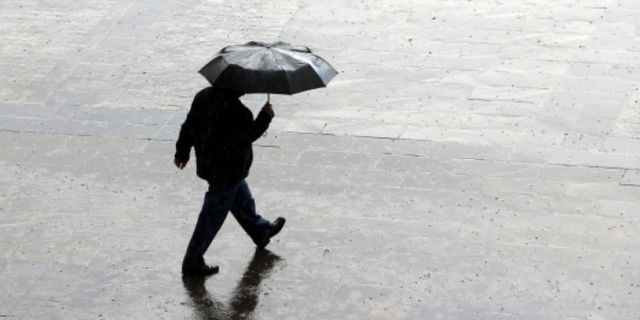Meteoroloji'den uyarı: Antalya'da kuvvetli yağış, sel baskını ve fırtına bekleniyor