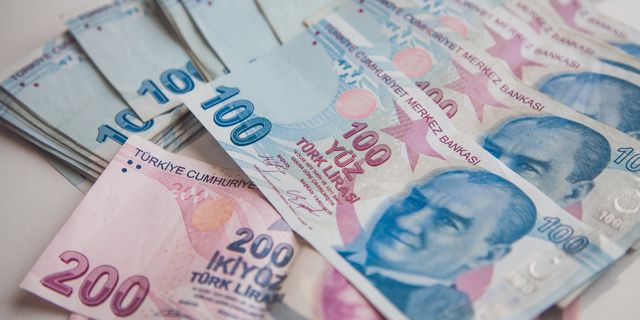 Türkiye güne zam üstüne zamlarla başladı