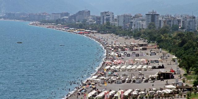 Antalya'da nem oranı yüzde 76'ya çıktı