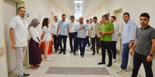 Çavuşoğlu'ndan Alanya Eğitim ve Araştırma Hastanesi'ne ziyaret