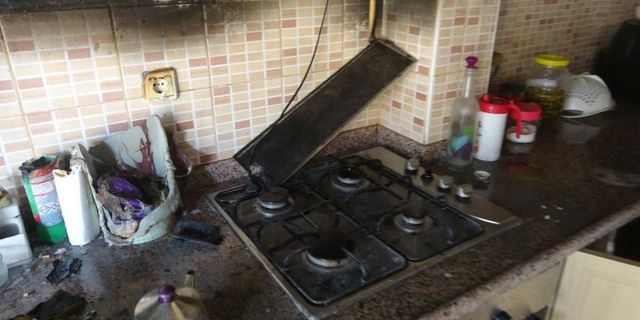 Mutfakta çıkan yangın korku dolu anlar yaşattı