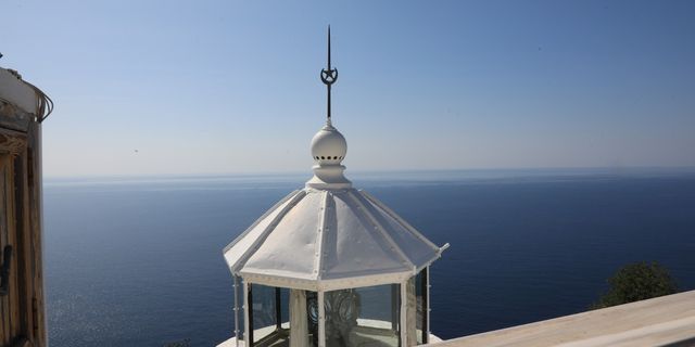 Alanya Feneri 143 yıldır Akdeniz’e ışık tutuyor 