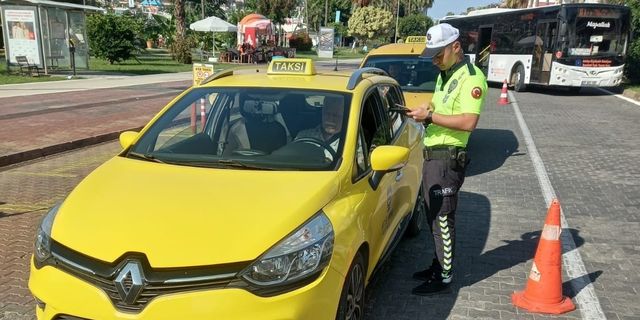 Alanya’da eksiklikleri bulunan taksilere ceza yağdı