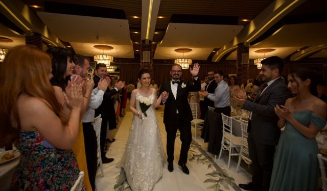 Dillere destan düğünle dünya evine girdiler | FOTO GALERİ