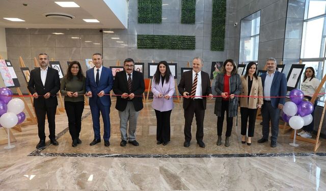ALKÜ Kadına Yönelik Şiddetle Mücadele Paneli düzenledi