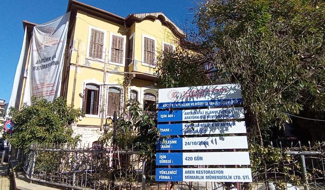 Alanya’daki Atatürk Evi Müzesi’nde restorasyon çalışmaları sürüyor