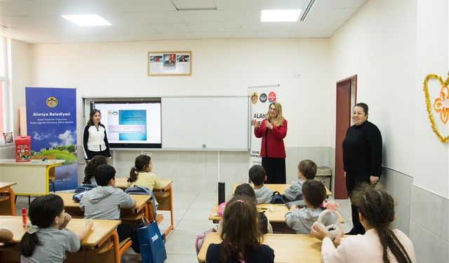 Başkan Yücel: Tutum ve tasarruf bilincini çocuklarımıza aşılıyoruz