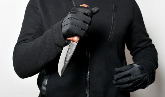 Alanya’da bıçaklı kavgada otel çalışanına tahliye