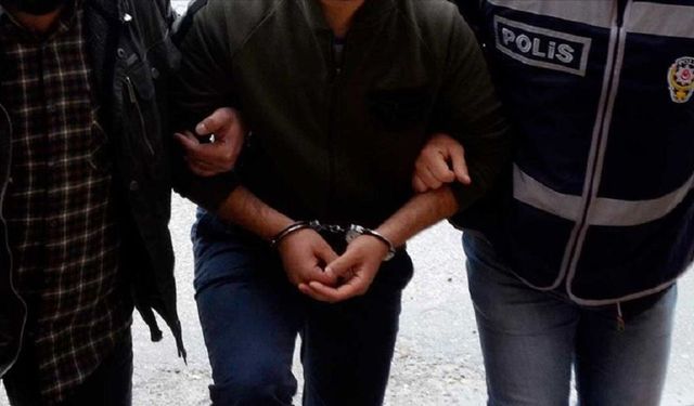 Alanya Otogarı’nda polis torbacıyı yakaladı