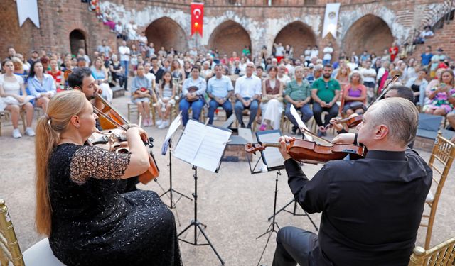 Cumhurbaşkanlığı Senfoni Orkestrası’dan Tarihi Kızılkule’de müzik esintileri