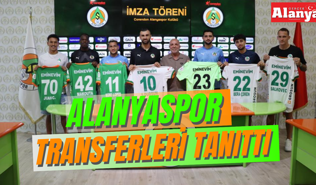 Alanyaspor, sözleşme yenileyenleri ve yeni transferlerini tanıttı