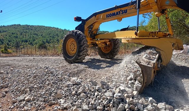 Alanya'da kırsal mahallelerde kış hazırlığı