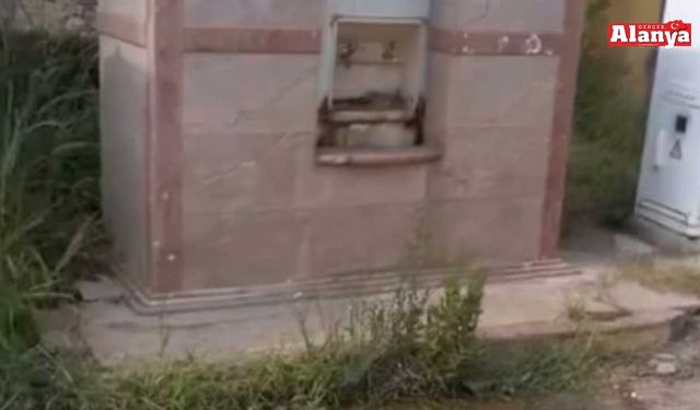 Durakta oturamayan vatandaşlar belediyeye seslendi