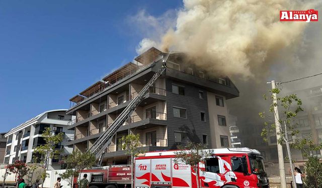 Alanya'da inşaat halindeki binada çıkan yangın söndürüldü