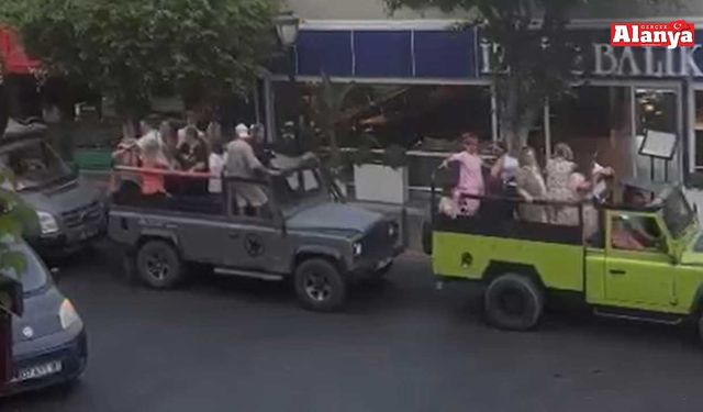 Alanya'da safari araçları iskeleyi kilitledi