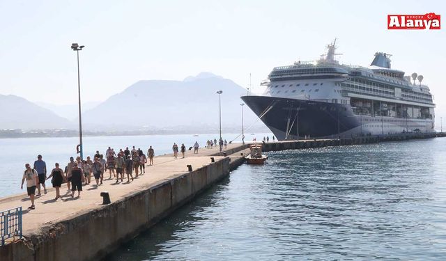 Alanya Limanı, yılın ilk 9 ayında 14 kruvaziyer gemisini ağırladı