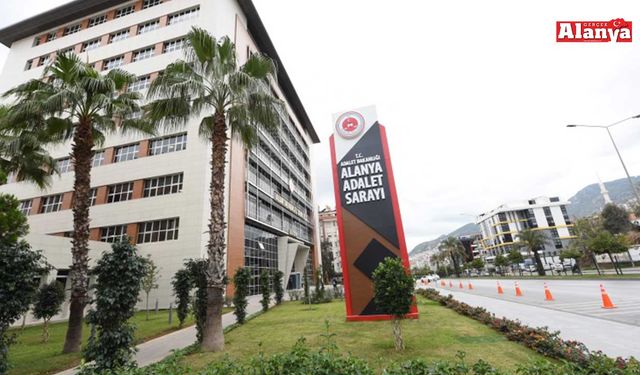 Alanya’da 21 yıl hapis cezasıyla aranan hükümlü jandarmadan kaçamadı