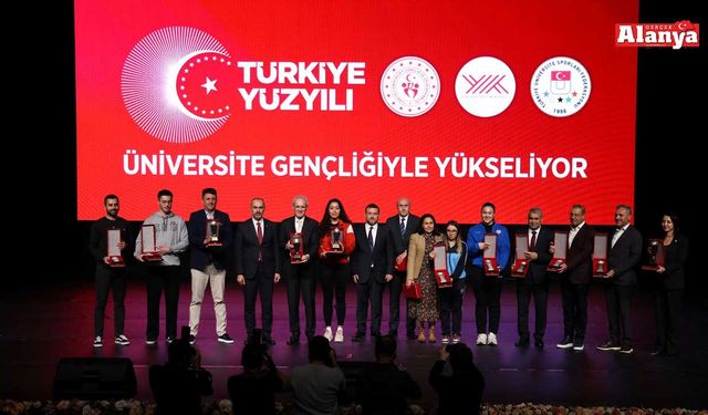 ALKÜ’ye bir ödül de federasyondan