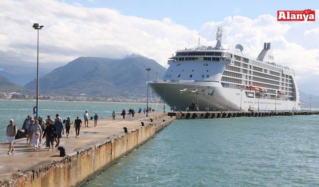 Amerikalılar Alanya’ya denizden geldi