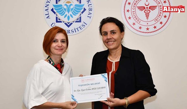 Alanya’da emzirmenin önemine yönelik eğitimler devam ediyor