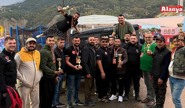 Alanya Kestel Off-Road Takımı 3 kupa ile döndü