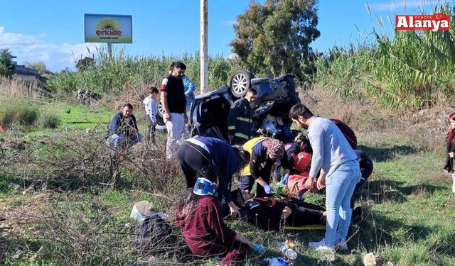 Otomobil şarampole yuvarlandı: 3 yaralı