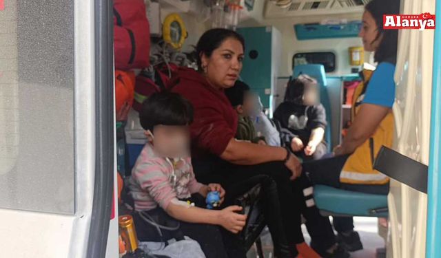 Çatıdaki yangında mahsur kalan çocukları inşaat işçileri kurtardı