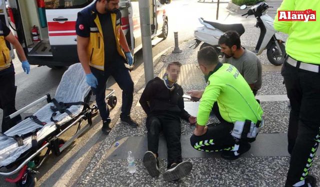 Yayaya çarpmamak için motosikleti devirdi: 1 yaralı
