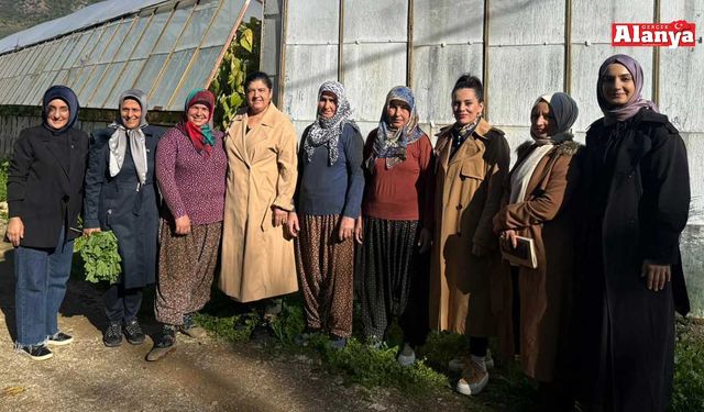 AK Kadınlar'dan gönül buluşmaları