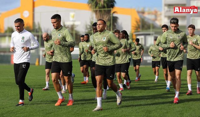 Alanyaspor, Çorum FK maçı hazırlıklarını tamamladı