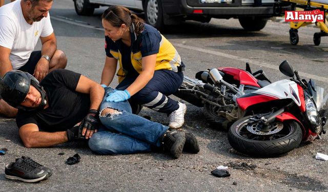Alanya’da motosikletten düşen sürücü ağır yaralandı