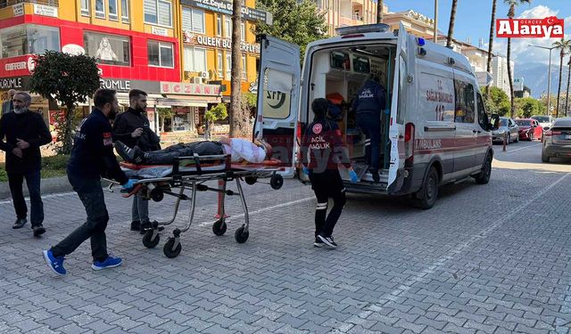 Alanya’da otomobilin çarptığı yaya yaralandı
