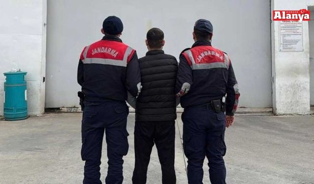 Alanya'da 20 yıl kesinleşmiş hapis cezası bulunan hükümlü yakalandı