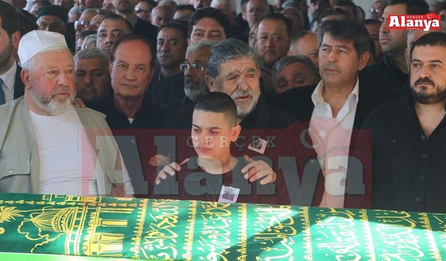 Alanya'yı yasa boğdu; Arıkan toprağa verildi