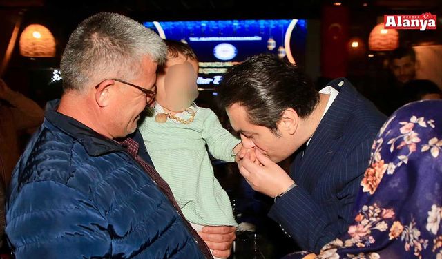 Koruyucu ailelerle iftarda buluşuldu