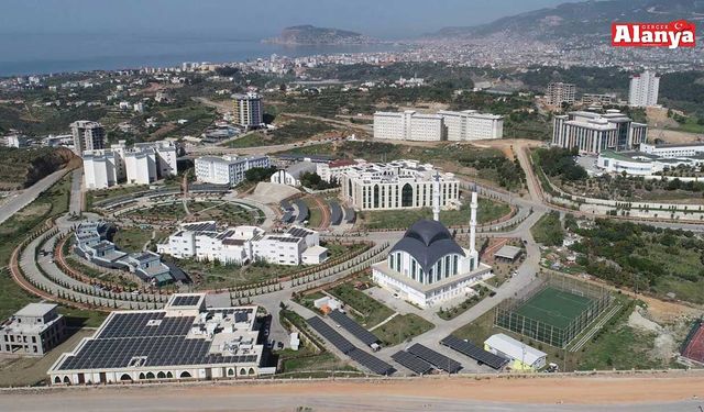 ALKÜ zirveye oturdu!