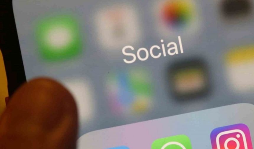 Türkiye'de sosyal medya kullanımı 2022 yılında yaklaşık 7 milyon azaldı