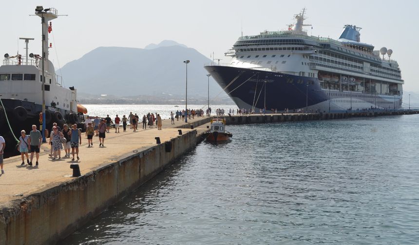 Marella Discovery Alanya Limanı’na ikinci kez demirledi