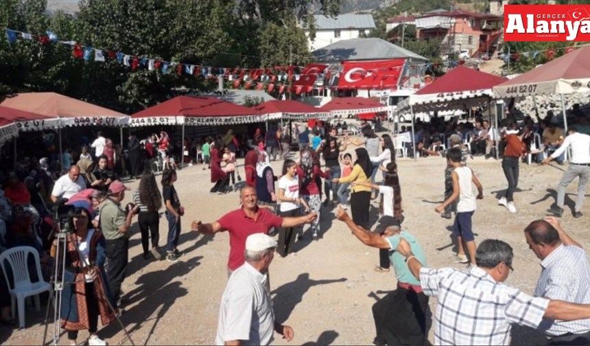 Bütün Alanya davetli | Karaköy, onuncu kez şenlenecek