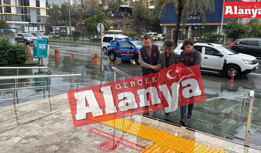 Alanya'da okullara dadanan suç makinesini JASAT yakaladı!